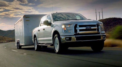2015 Ford F-150 Tows Loaded Trailer in Extreme Heat