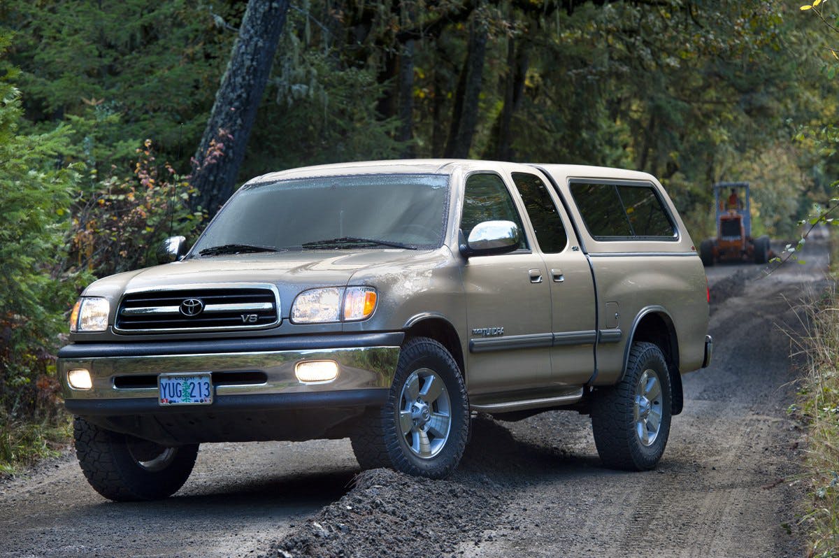 Work trucks that spend a lot of time driving on loose gravel or on road repair sites will find the Exo Grappler performs well.