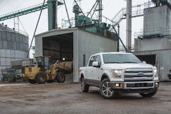 2015_ford_f-150_det_ns_304143_717