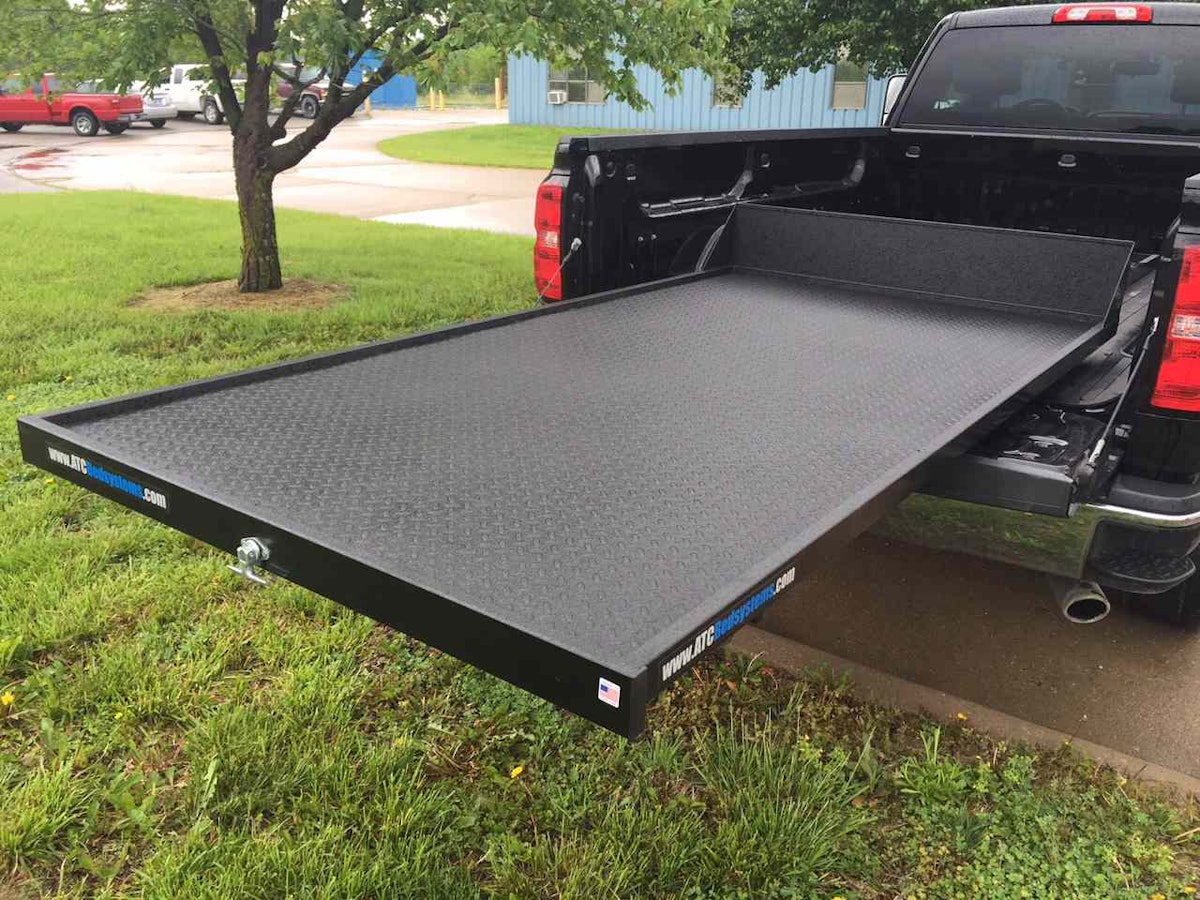 Sliding truck box clearance