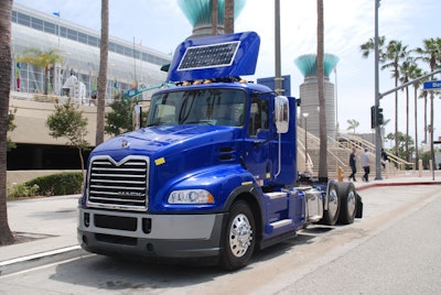 Mack Zero-Emission Capable Drayage Truck