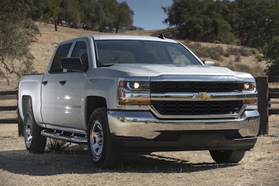 2016-chevrolet-silverado-039