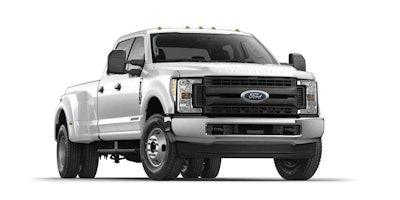 Ford-F-350-Super-Duty-4×4-Crew-Cab-XL