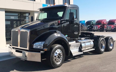 Kenworth-day-cab-T680