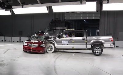 Ford-Sebring-crash-red-light-IIHS