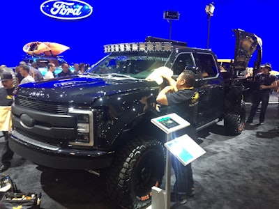 2019-Ford-F-250-SEMA