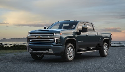 2020-Chevy-Silverado-HD-2