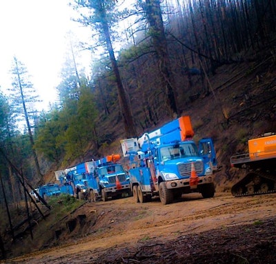 PG&E-wildfires-trucks