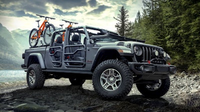 2020-jeep-gladiator-accessories-1