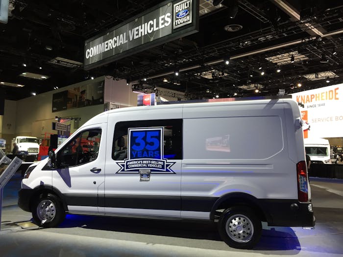 Ford-Transit-2020-Work-truck-show