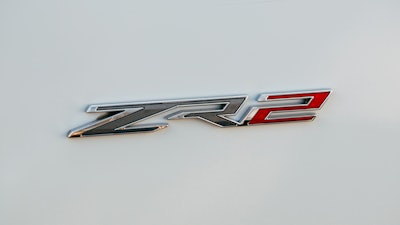 Chevrolet Zr2 (1)