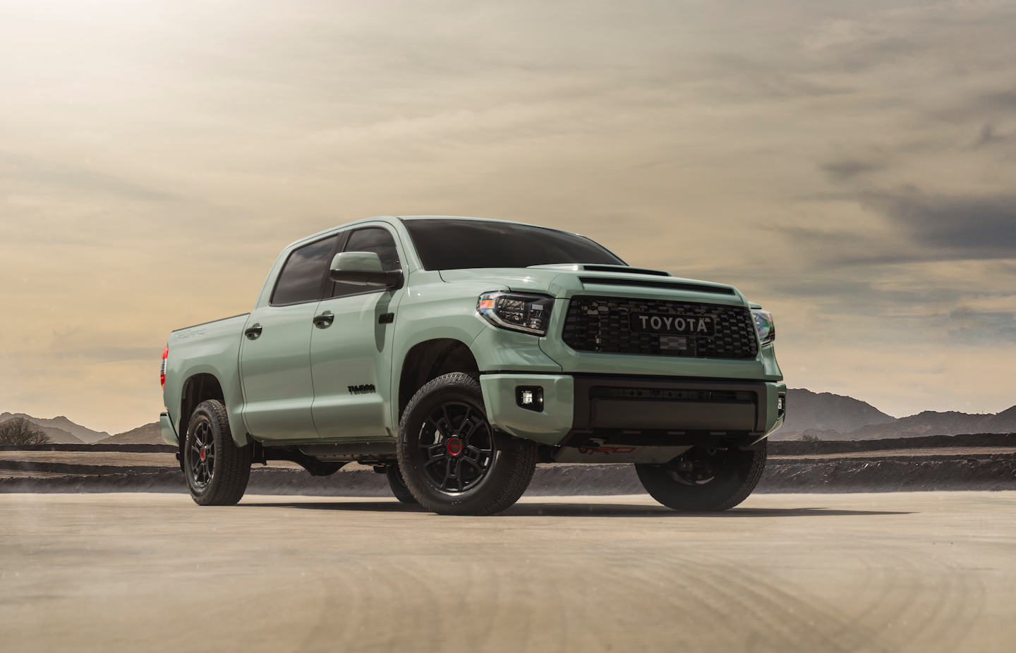 2022 Toyota Tundra Grille Is Getting Grilled By Fans Hard Working Trucks 2022 Tundra Interior Rear-View Mirror Assembly