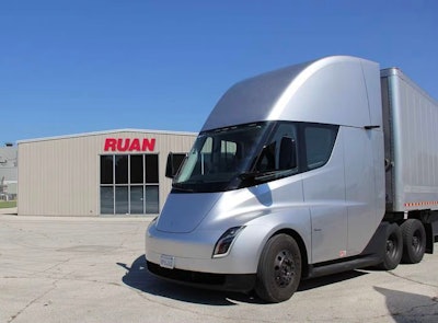 Tesla Semi Ruan