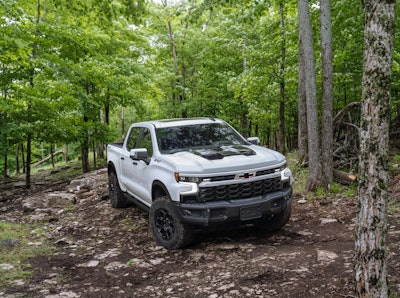 2023 Chevy Silverado ZR2 Bison rolls out next year