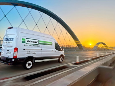 Penske Truck Leasing Ford E-Transit Sonepar