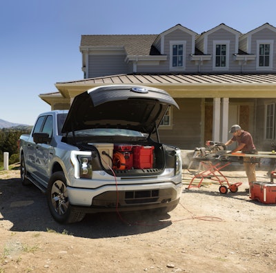 2022 Ford F-150 Lightning XLT